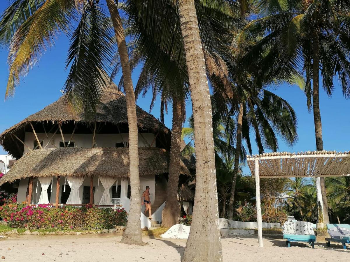 Coral Key Villa Μαλίντι Εξωτερικό φωτογραφία