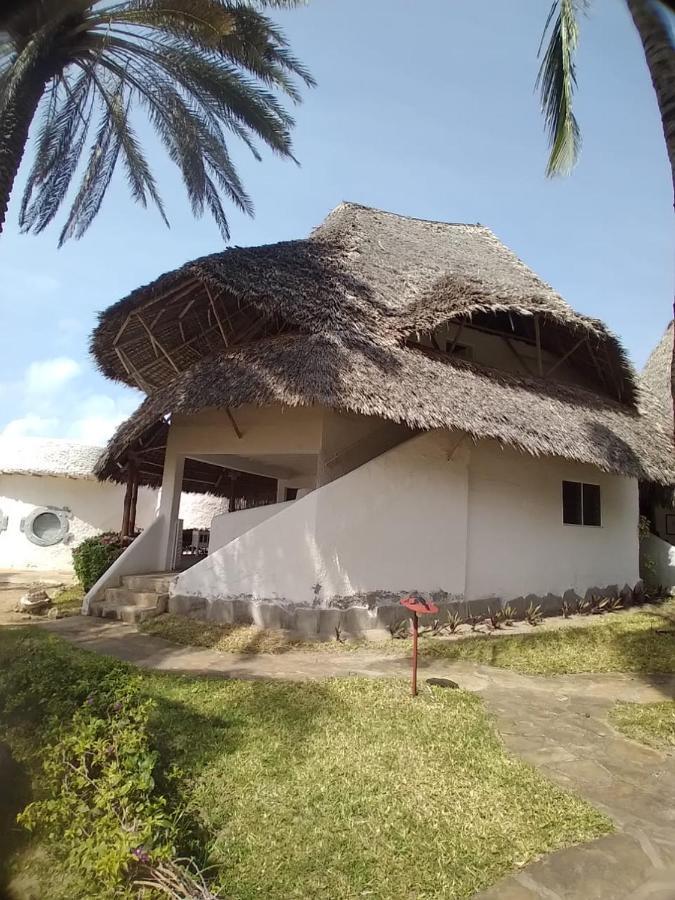 Coral Key Villa Μαλίντι Εξωτερικό φωτογραφία