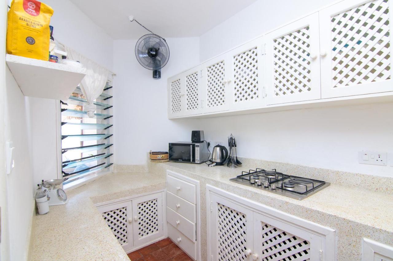 Coral Key Villa Μαλίντι Εξωτερικό φωτογραφία