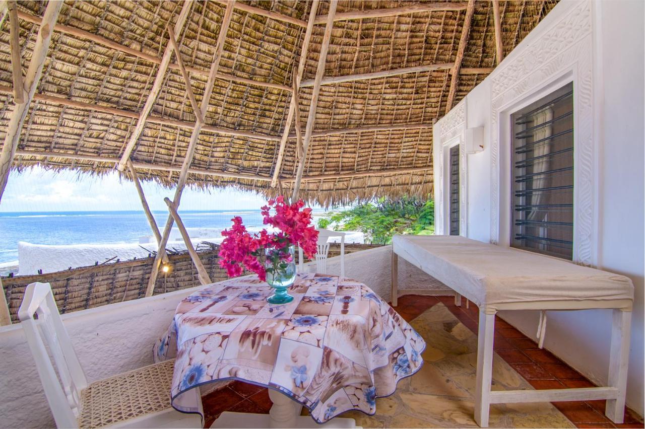 Coral Key Villa Μαλίντι Εξωτερικό φωτογραφία